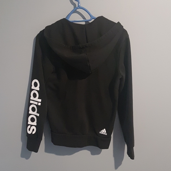 Adidas - Picture 3 of 3